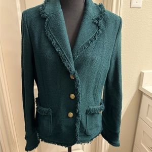 Beautiful green St. John 8